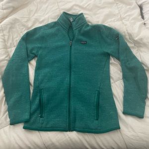 Patagonia Women’s “better sweater” fleece jacket